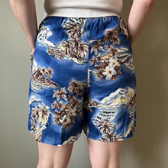 Hilo Hattie blue Hawaiian floral shorts - Picture 3 of 8